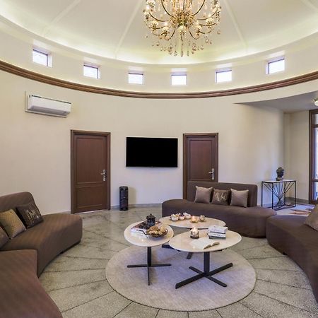 Stayvista'S Mystic Castle With Terrace, Swimming Pool, Lawn With Gazebo Jaipur Bagian luar foto