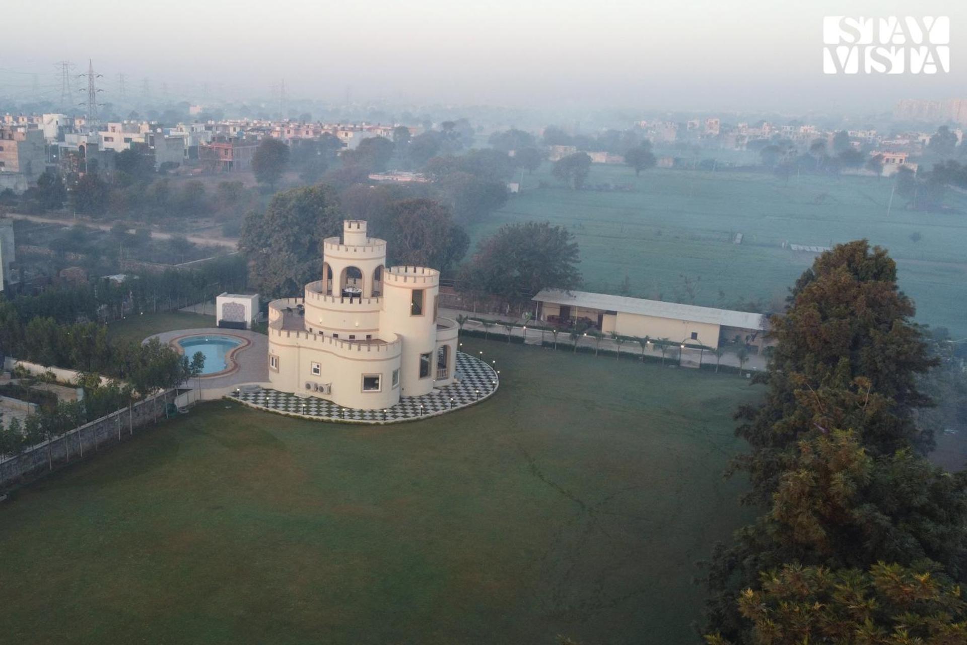 Stayvista'S Mystic Castle With Terrace, Swimming Pool, Lawn With Gazebo Jaipur Bagian luar foto