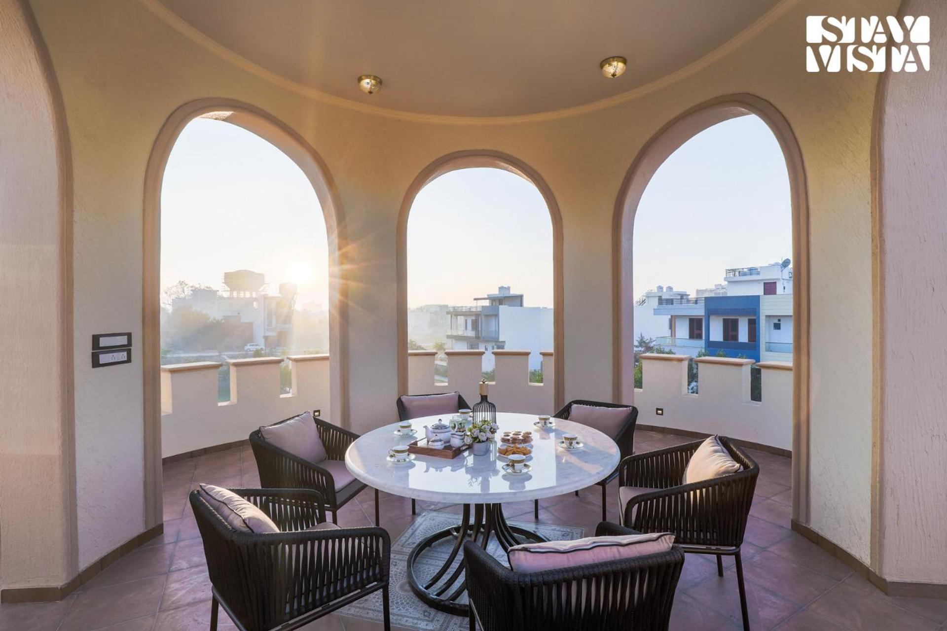 Stayvista'S Mystic Castle With Terrace, Swimming Pool, Lawn With Gazebo Jaipur Bagian luar foto