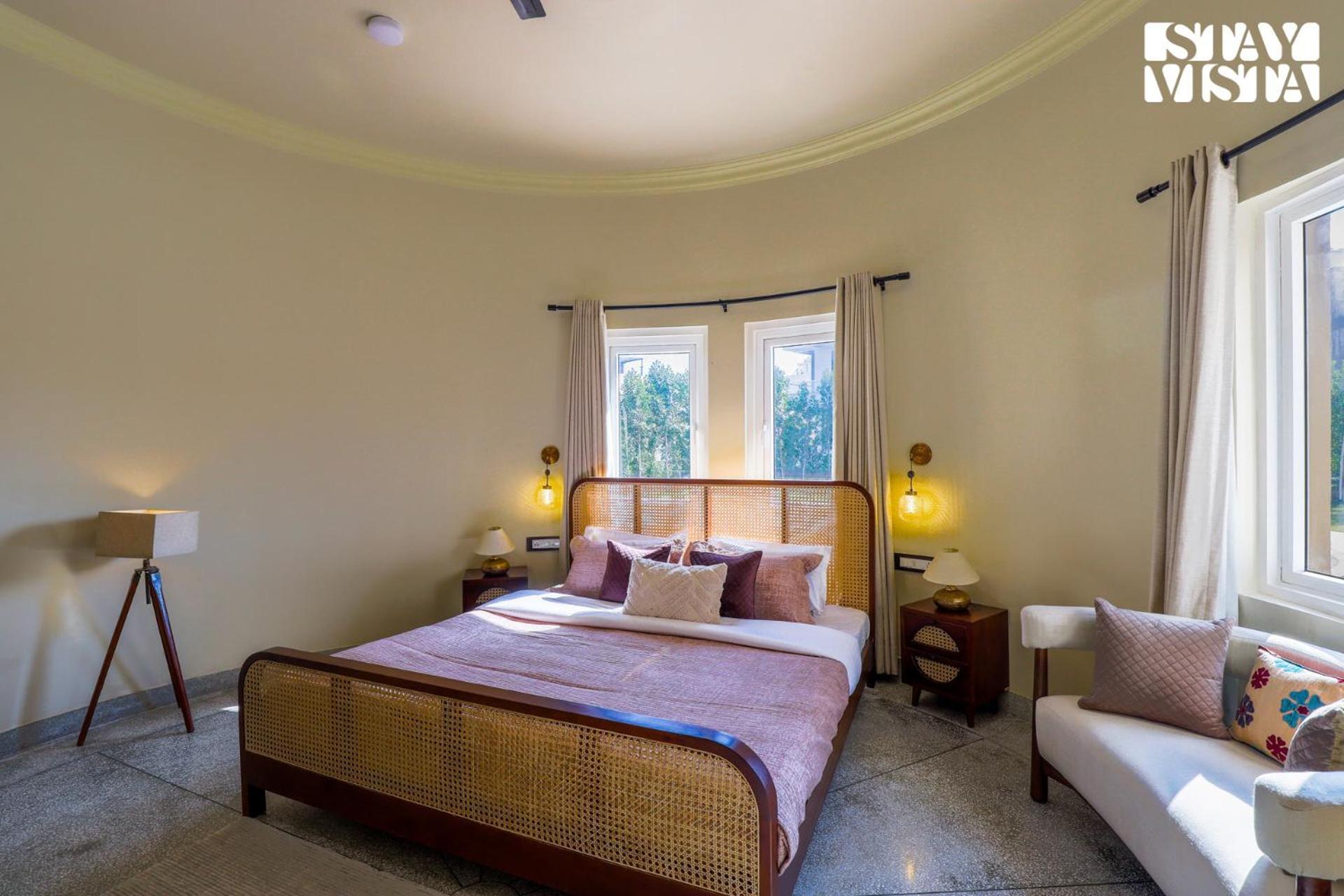 Stayvista'S Mystic Castle With Terrace, Swimming Pool, Lawn With Gazebo Jaipur Bagian luar foto